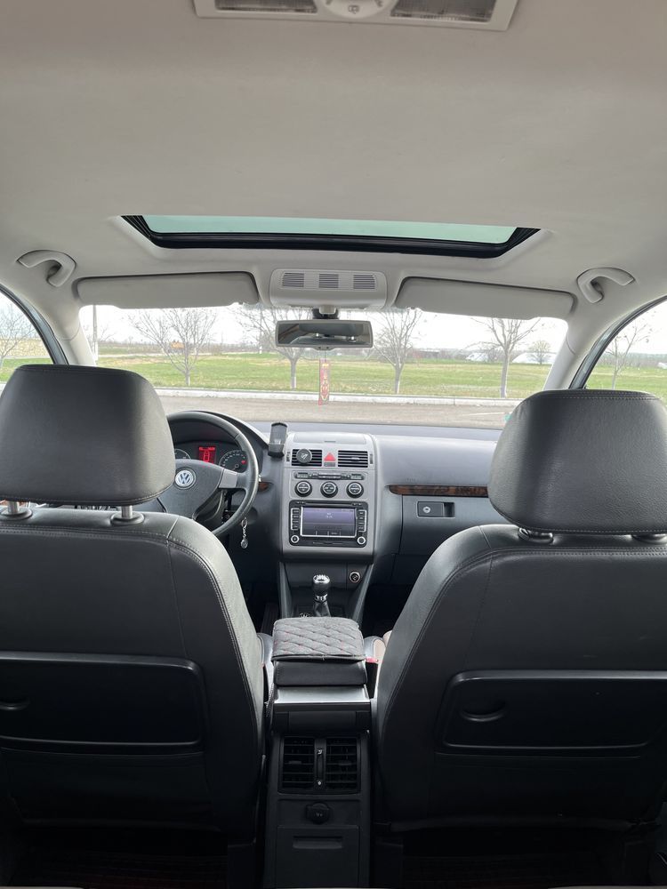 Volkswagen Cross Touran 2.0 Tdi, 170cp, 7locuri, euro 4
