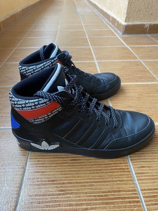 Мъжки високи спортни обувки / кецове ADIDAS HARD COURT Черно