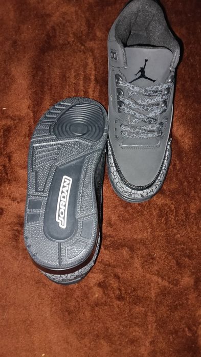 Jordan 3 Black cat