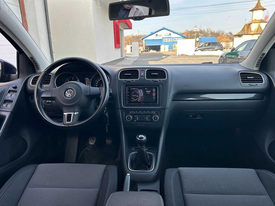 VW Golf VI 1,6 diesel 2010 acceptam Rate variante auto bay-back !