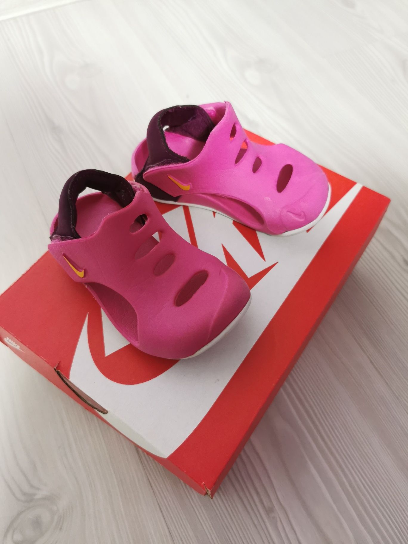Sandale Nike bebe