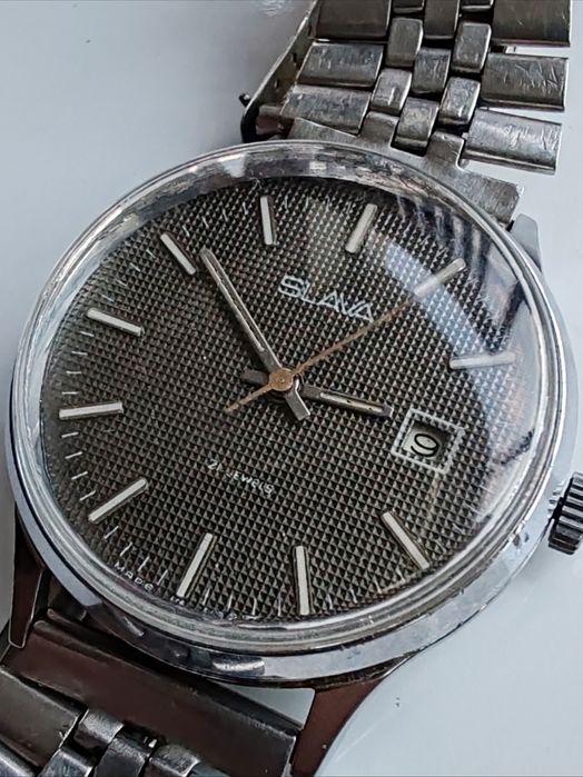 Ceas Slava Calendar Mecanic 36 mm Funcționează excelent!