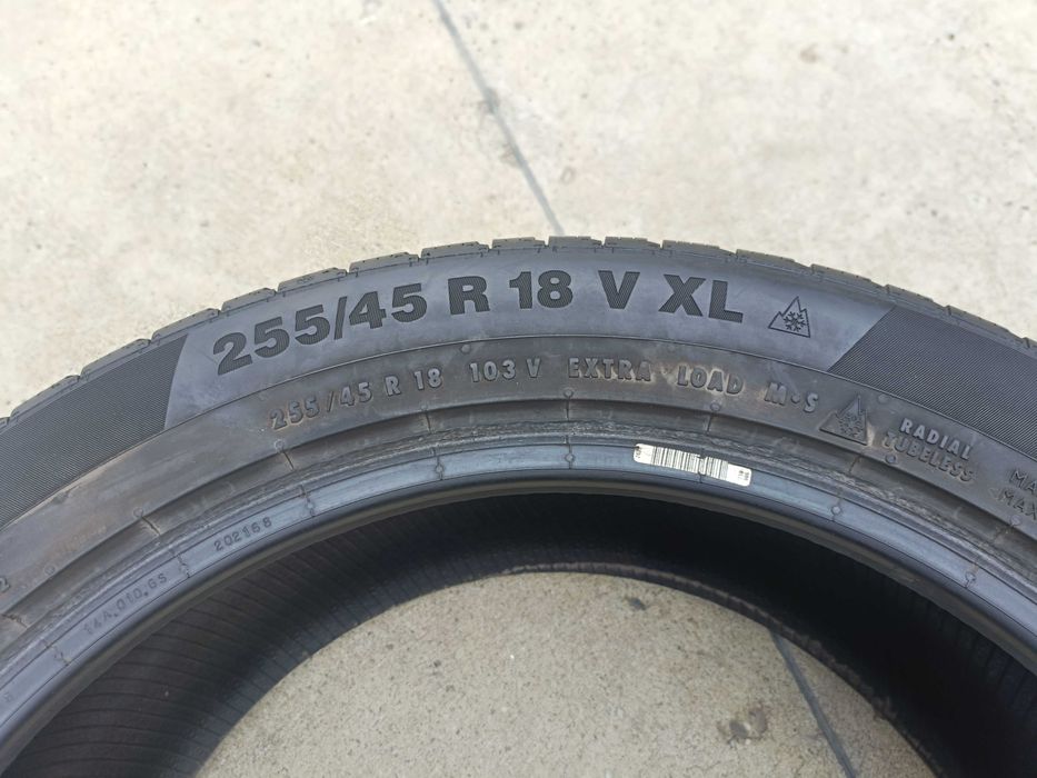 O anvelopa iarna 255 45 18 continental wintercontact TS850 cu 7,5 mm