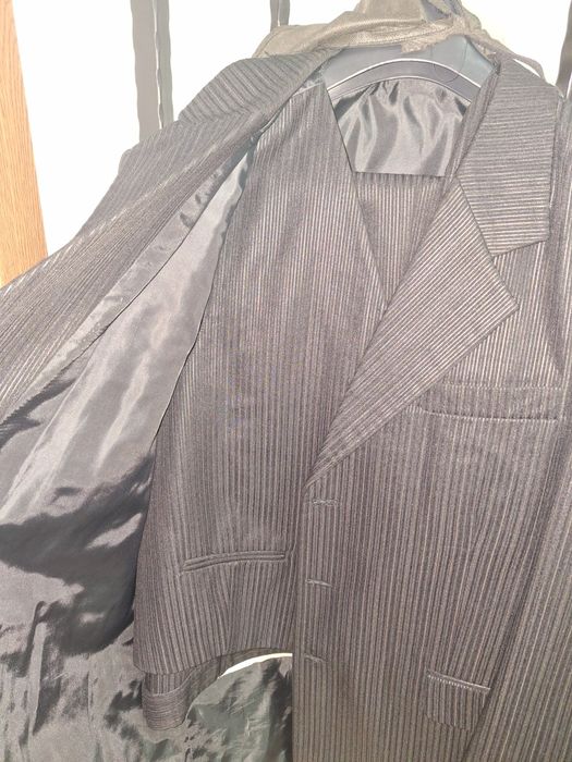 Vand costum barbat nunta, doua modele