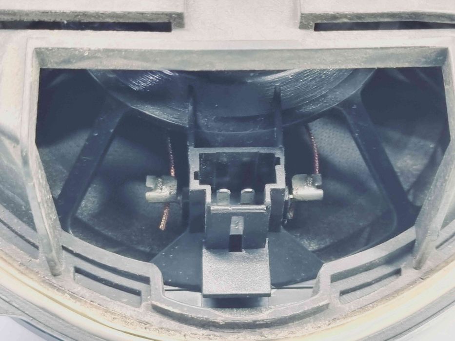 Boxa stanga fata Peugeot 3008 [Fabr 2009-2016] 9665245180