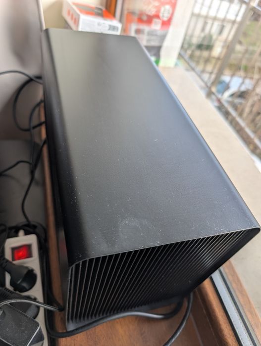 Razer Core X Chroma eGPU кутия за външна видеокарта