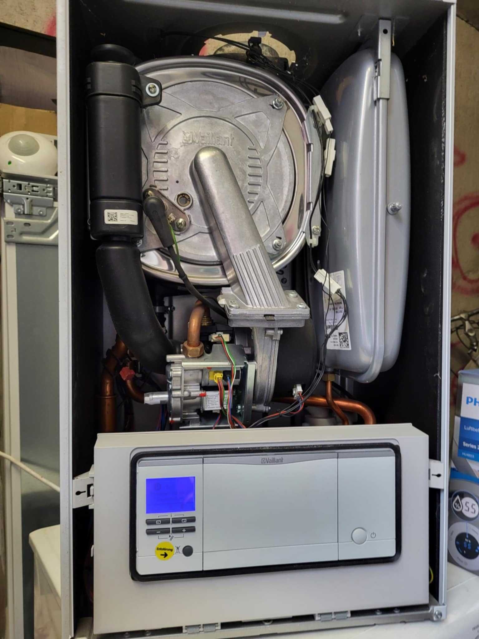 Centrala termica Vaillant cu boiler 120 L