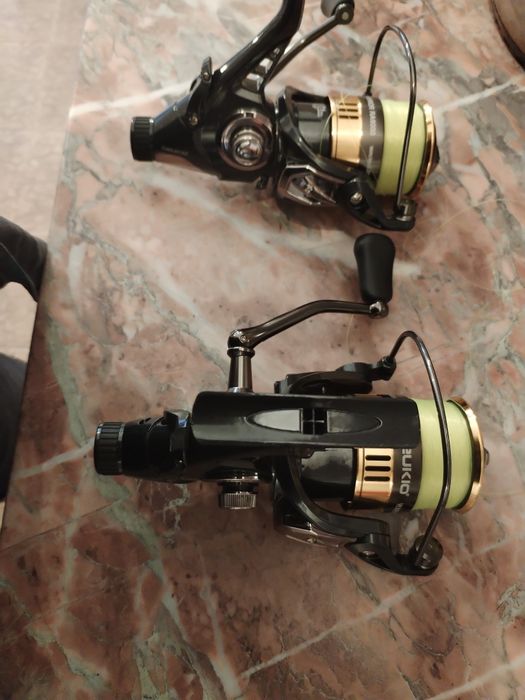 Vând doua mulinete DEUKIO 6000