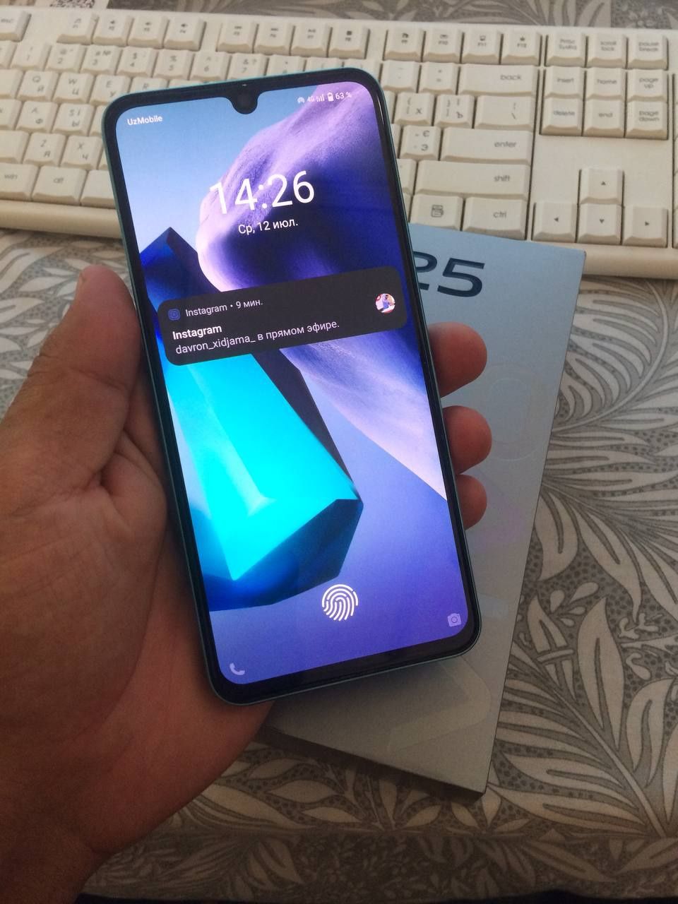 Vivo V25.  5.500.000 sum