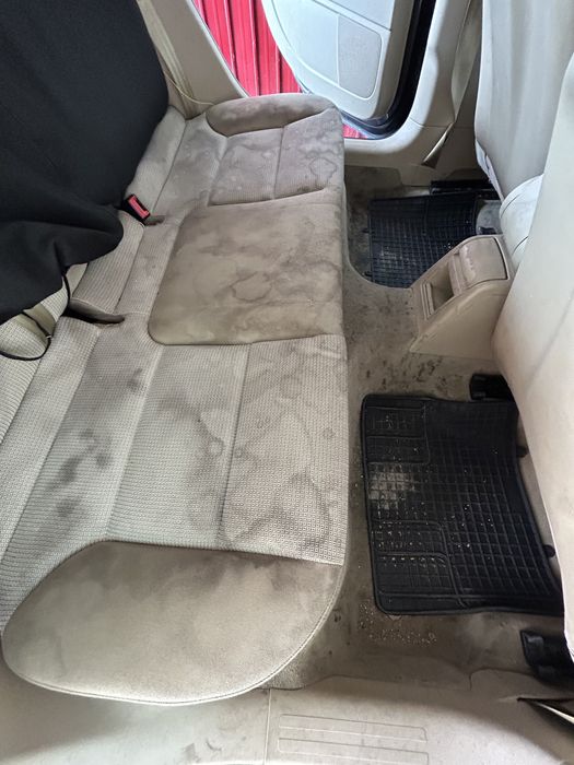 Curatare canapele la domiciliu