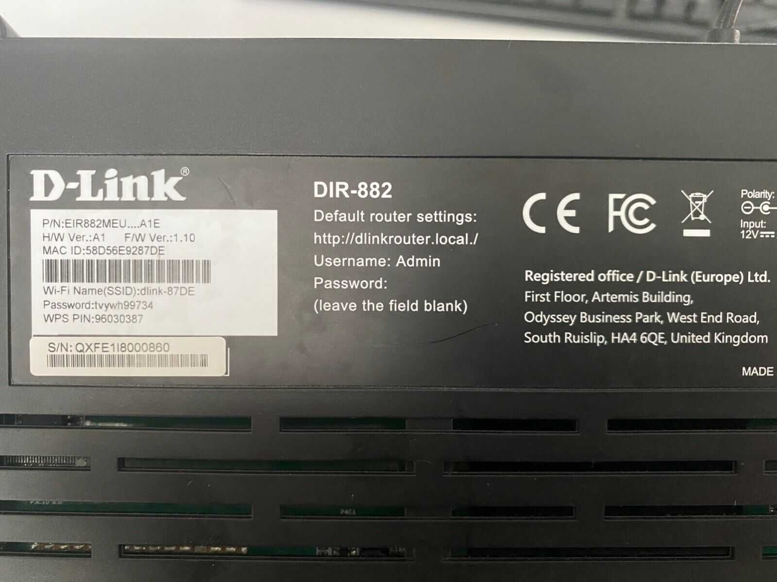 Router D-Link DIR 882 Wireless AC2600 Mbps