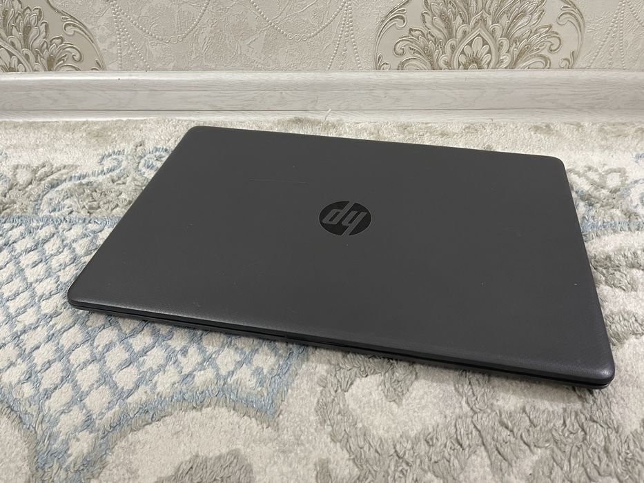 Продам ноутбук Hp 250 G7