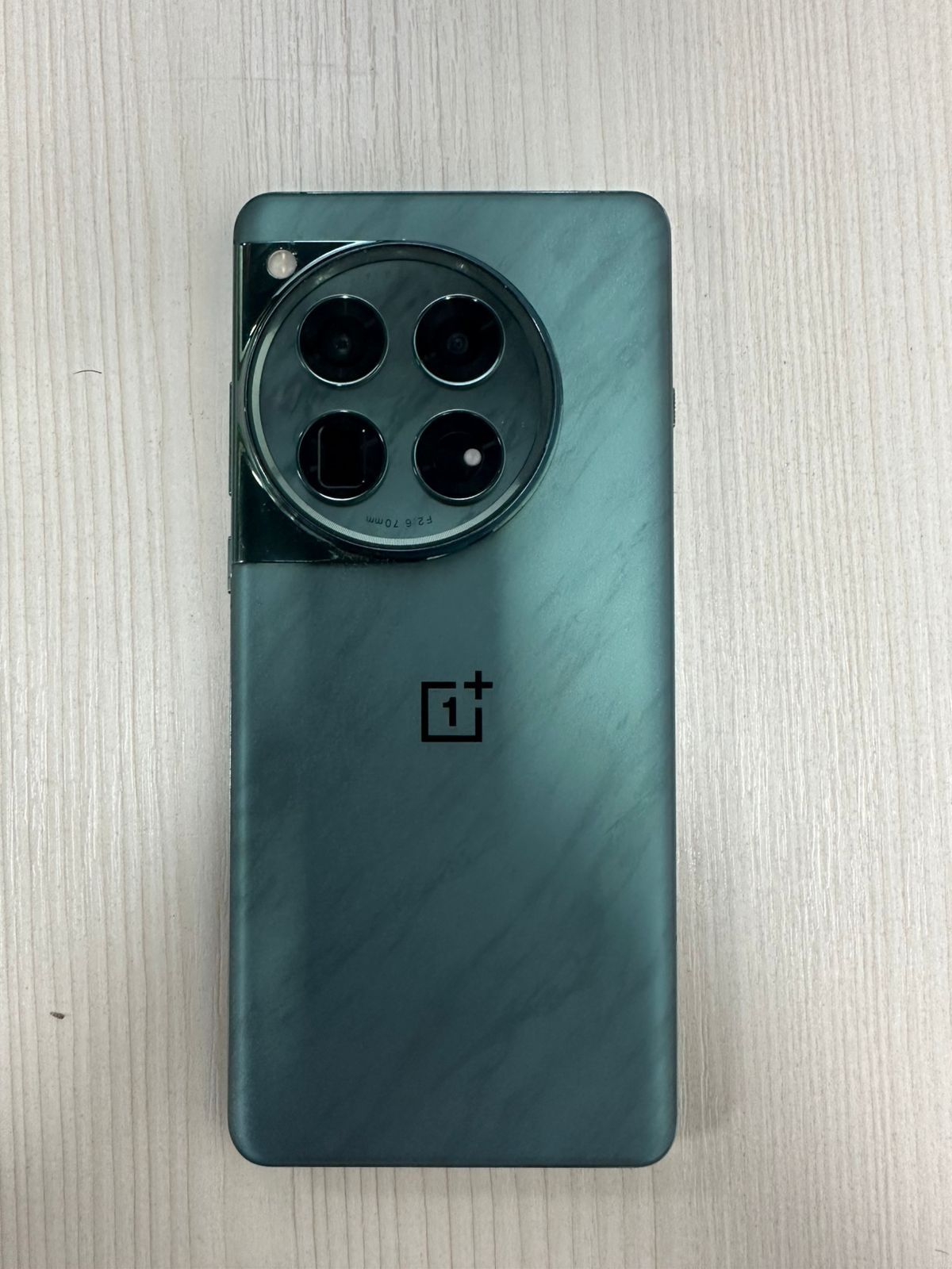 OnePlus 12 512GB 5G в идеальном состоянии