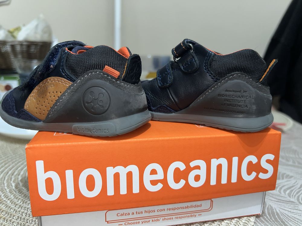 Обувки Biomecanics