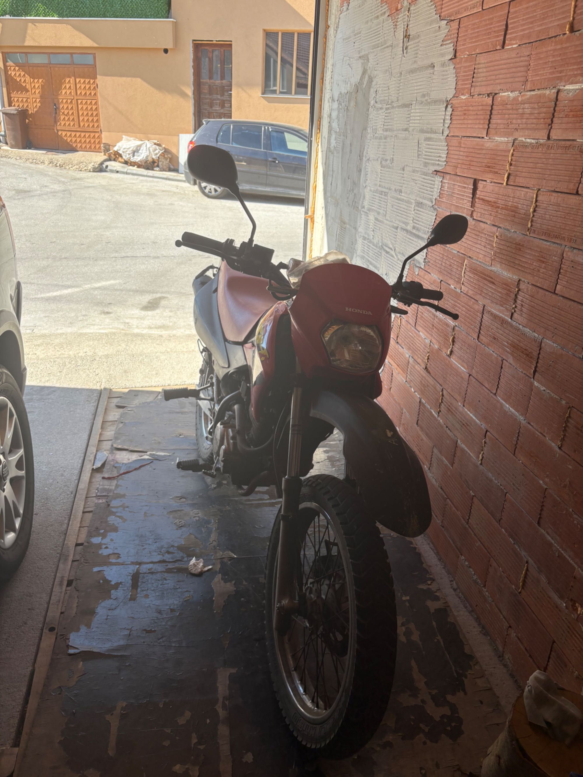 Honda xr125 мотора е в много добро състояние