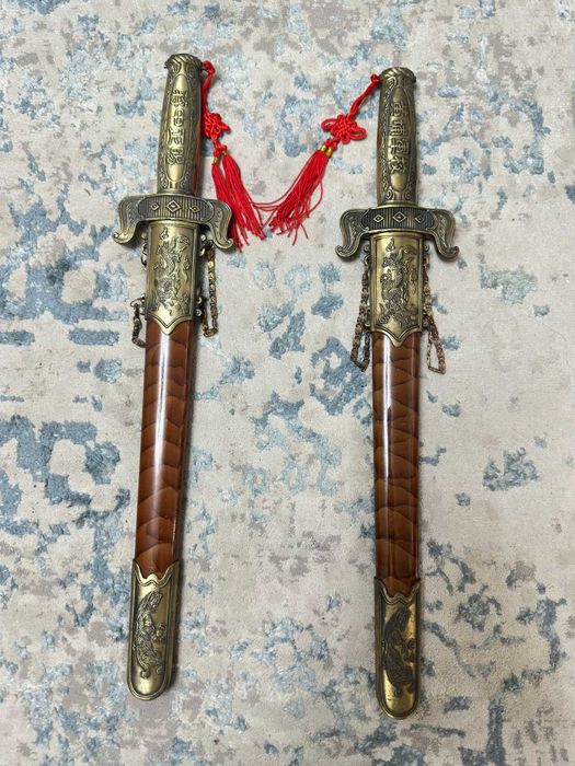 Ножи и мечи винтажные для мужчин