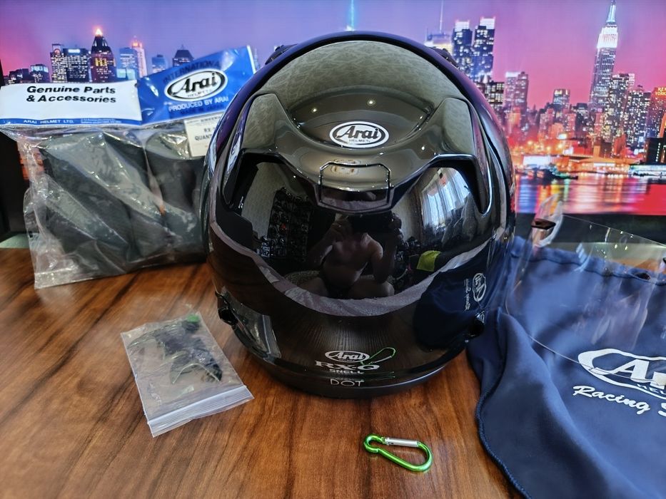 Мото шлем от Японского бренда ARAI RX-Q