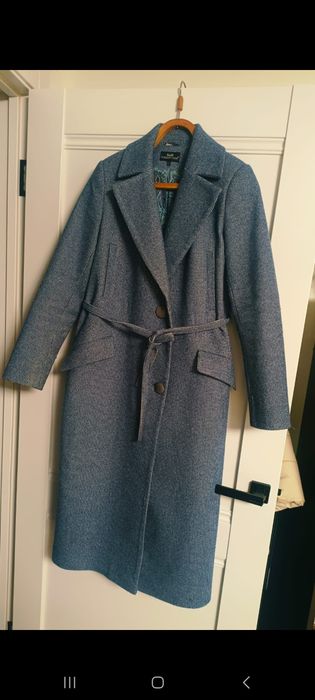 Продам пальто в хорошем состоянии