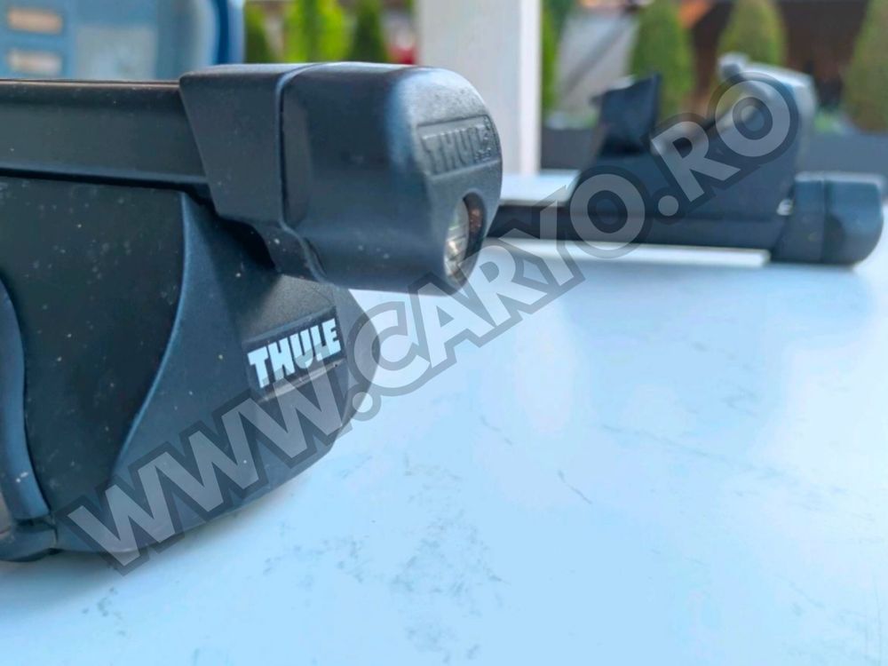Thule SquareBar Raised Rails second-hand