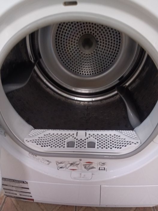 Сушилня с термопомпа АЕГ Aeg Protex Plus A+++ 8кг 2 години гаранция!