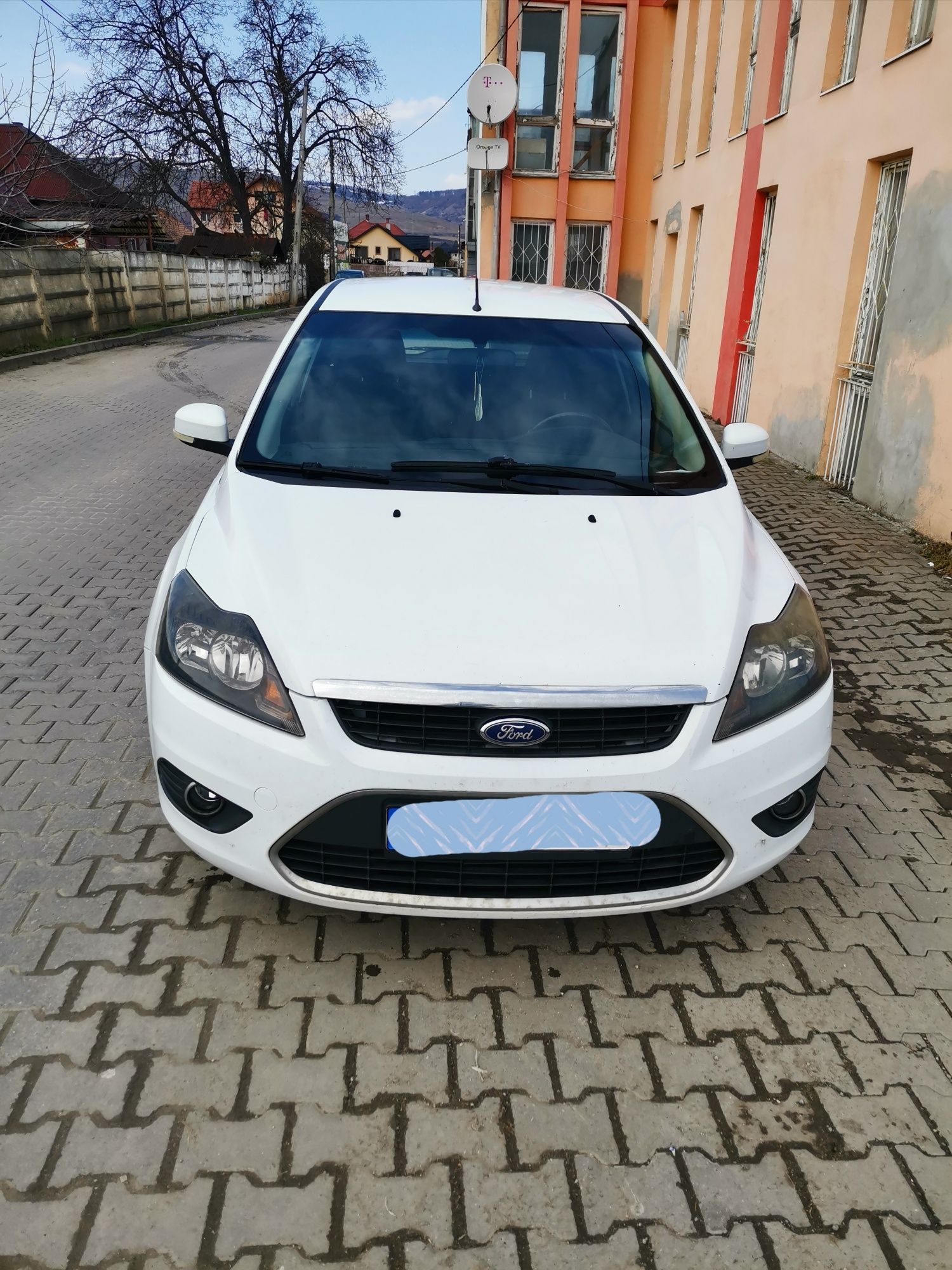 Ford Focus 2008 alb