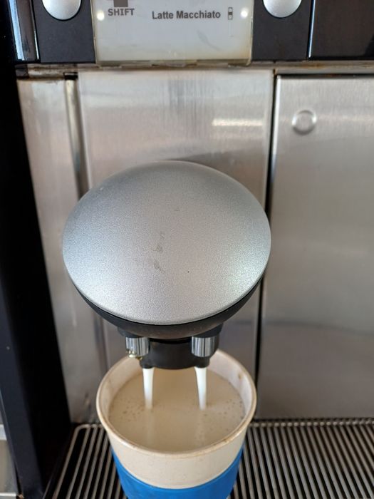 Aparat de cafea expressor Franke Evolution cu filtru Britta si frigide