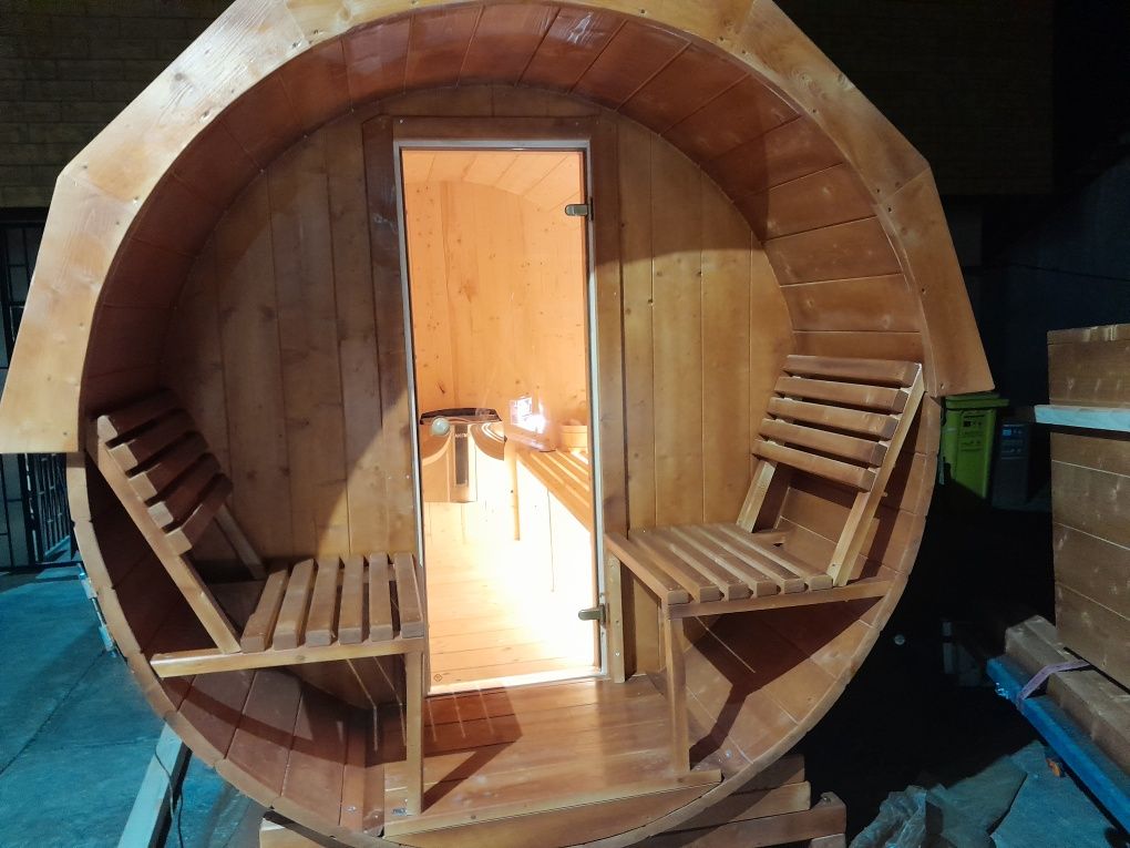 Vand pachet sauna+ ciubar cu pod