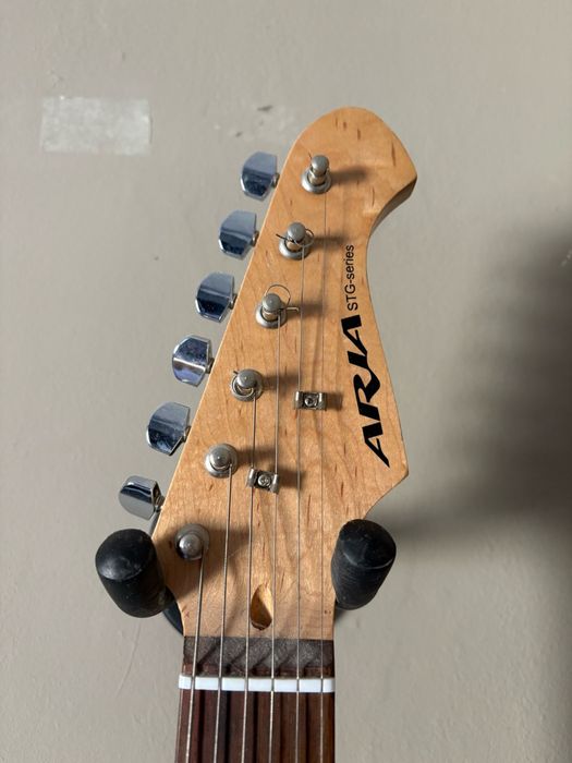 Chitara electrica si amplificator marshall