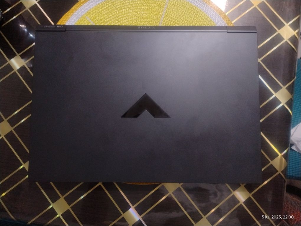 Laptop gaming HP Victus i7 RTX 3060