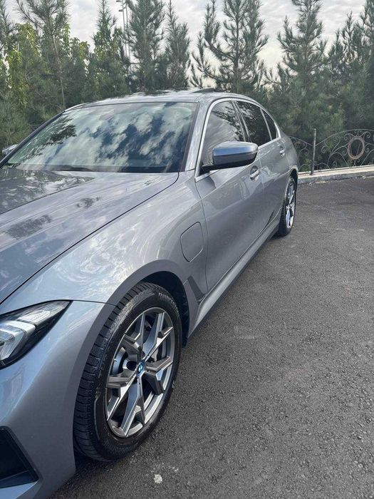 bmw i3 продается