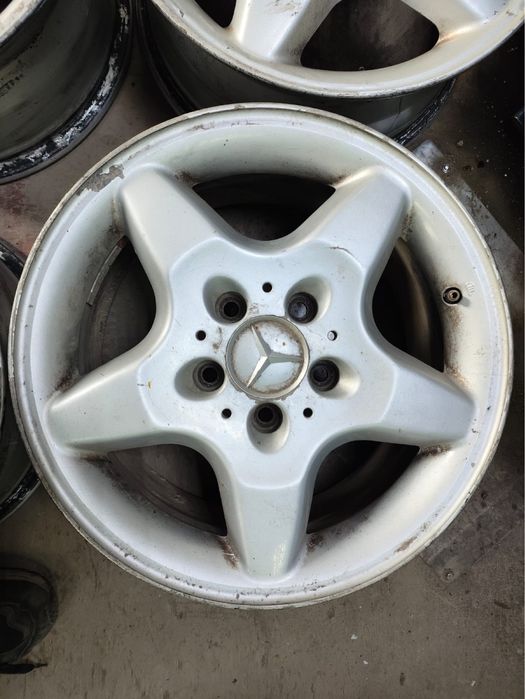 На 16. 5/112. 4 шт в наличии