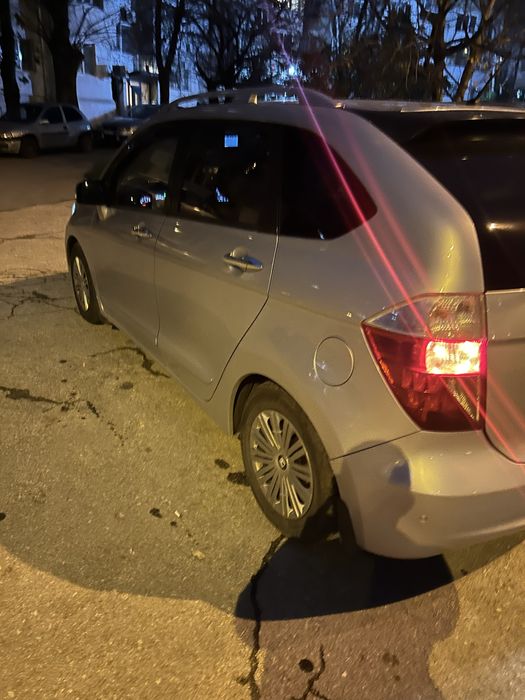 HONDA FR-V   2,2 Dizel