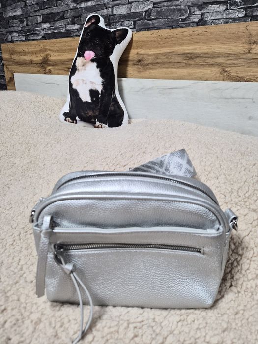 Дамски чанти на различни марки