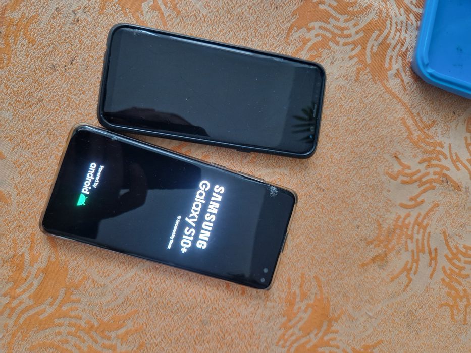 Samsung S10 plus si Samsung S8 functionabile cu ecranele sparte