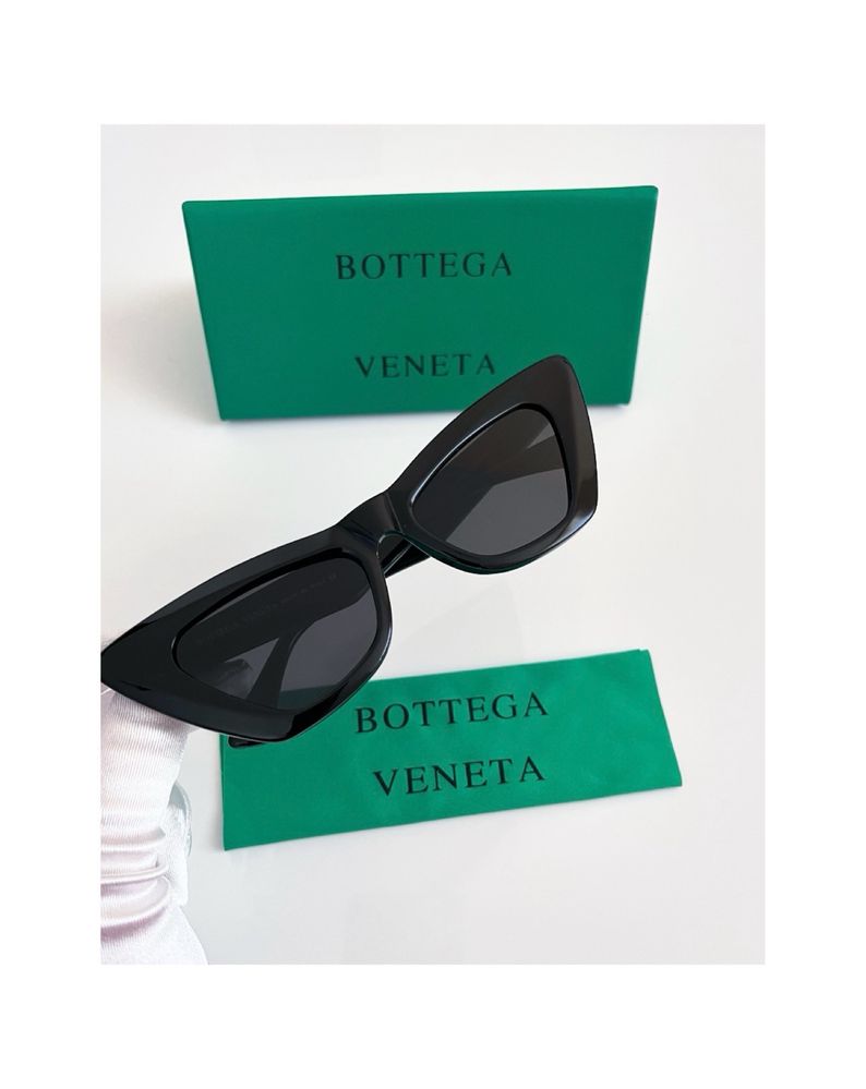 Bottega Veneta Cat Eye слънчеви очила New Season