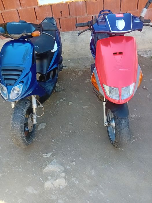 Vand doua scutere piaggio nrg și aprlia sr în stare ft bună