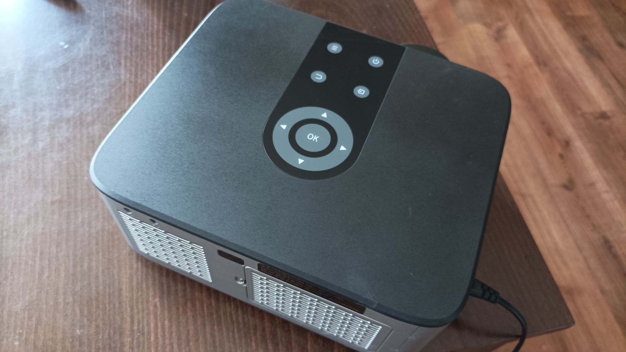 Проектор Horlat 4K, 5G WiFi и Bluetooth,