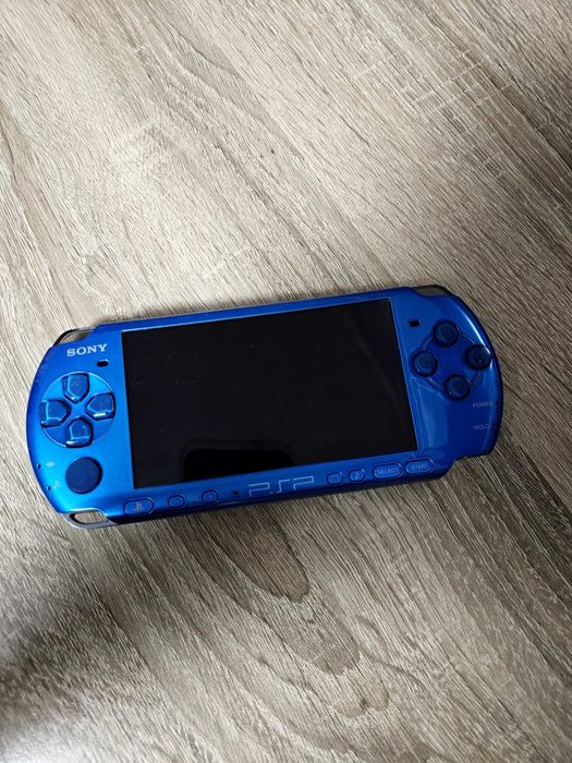 Psp cu încărcător NU ESTE DISPONIBIL