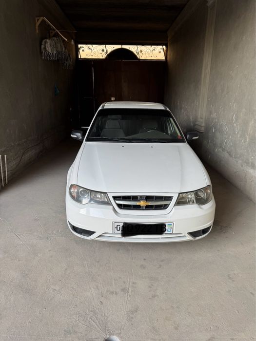 Срочна сотилади Нексия 2015 1.6