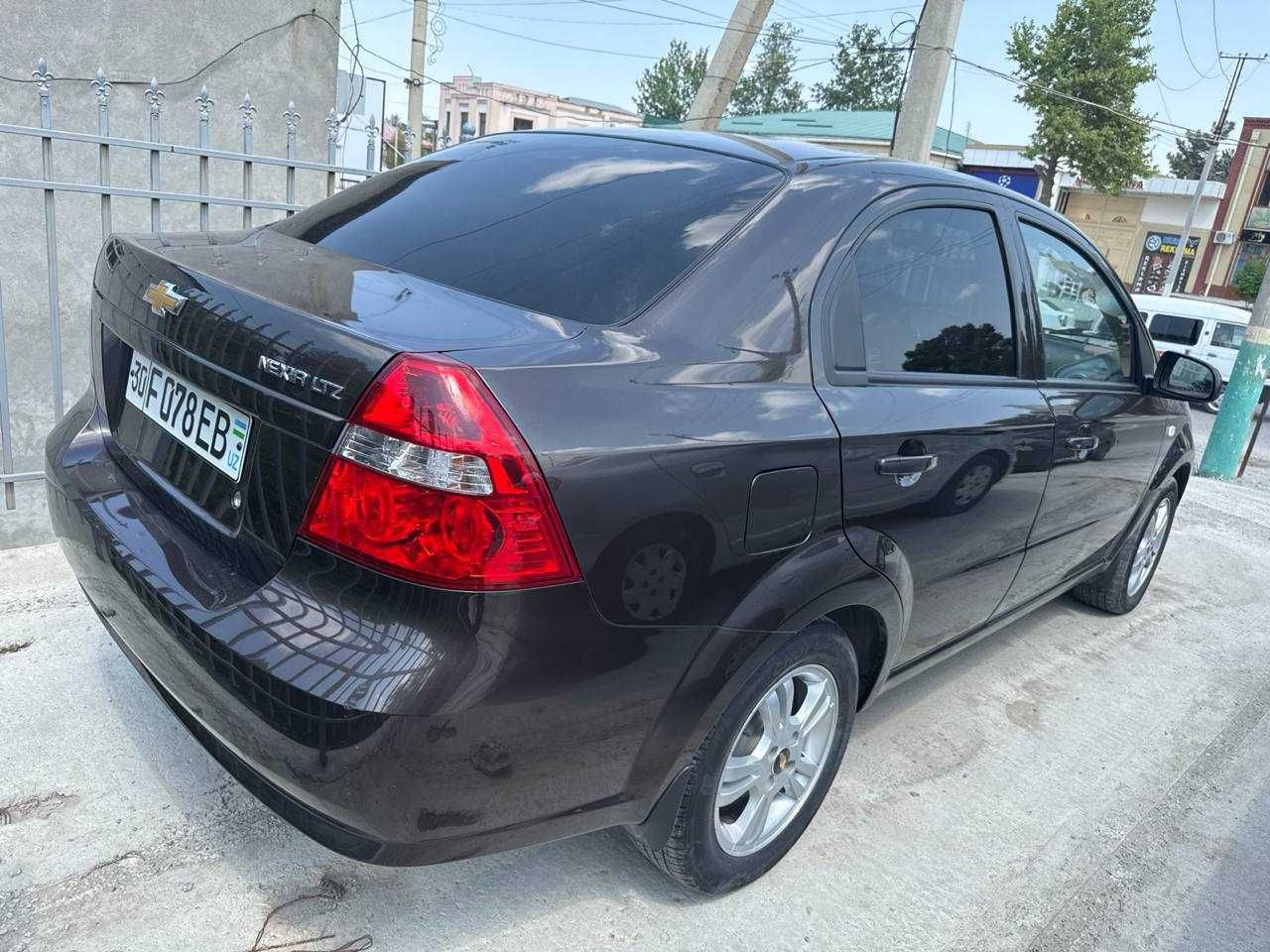 Nexia 3 LTZ 2022 choko svet