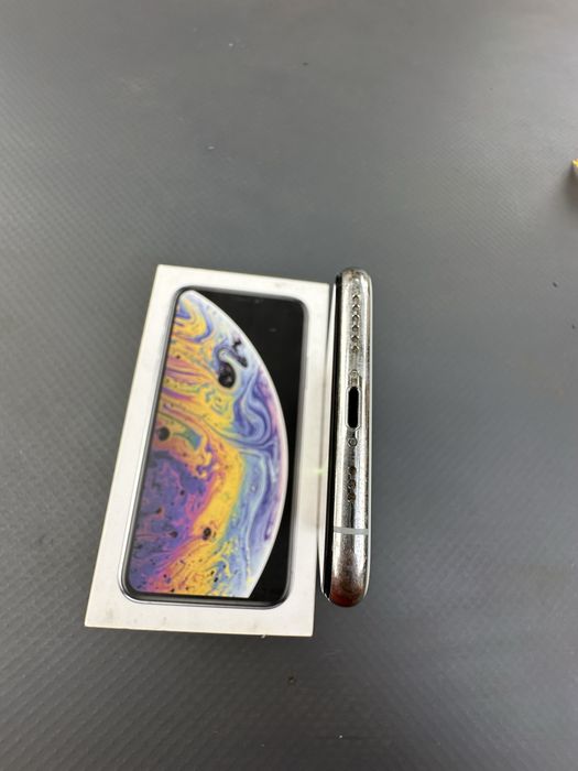Iphone XS Silver 64GB