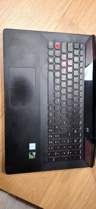 Лаптоп Lenovo Y700-15isk Intel i7-6700 HQ 2.60GHZ 15.6 FULL HD Nvidia