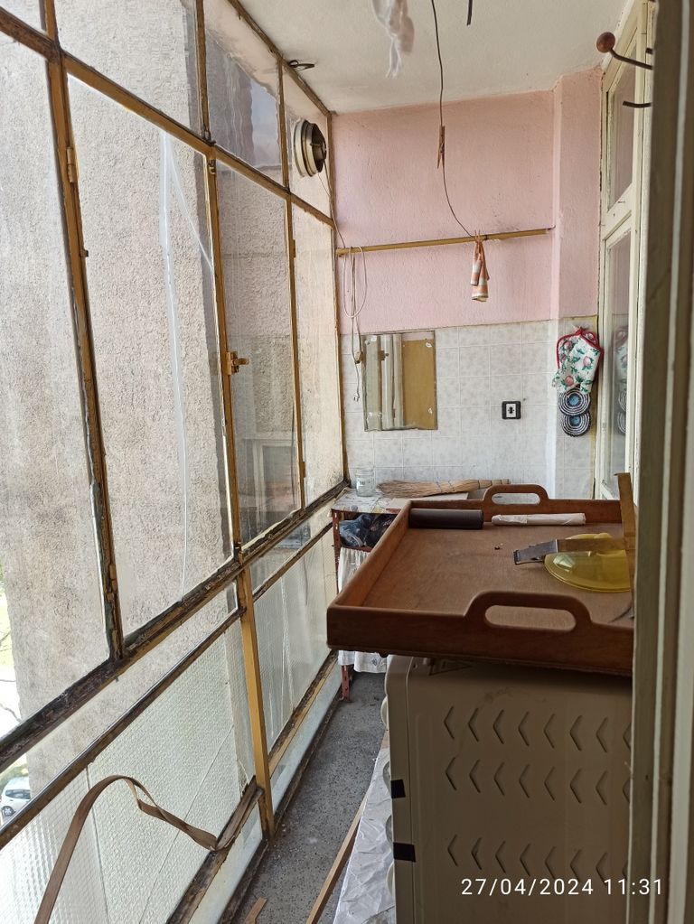 Продава се Четиристаен апартамент в Казанлък - 100 кв.м за 893 €/кв.м - Снимка #3