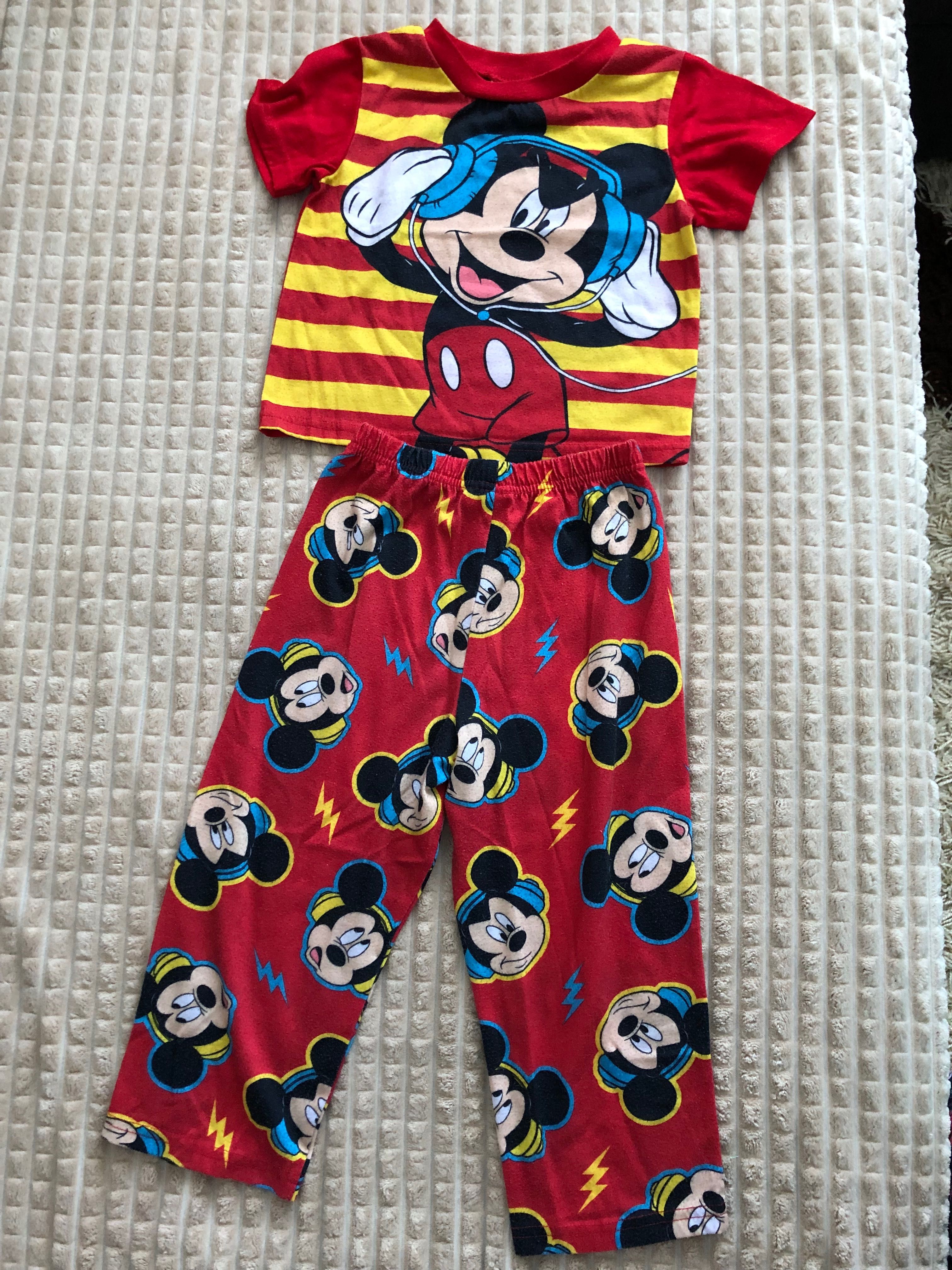 Pijama Micky Mouse 4 ani