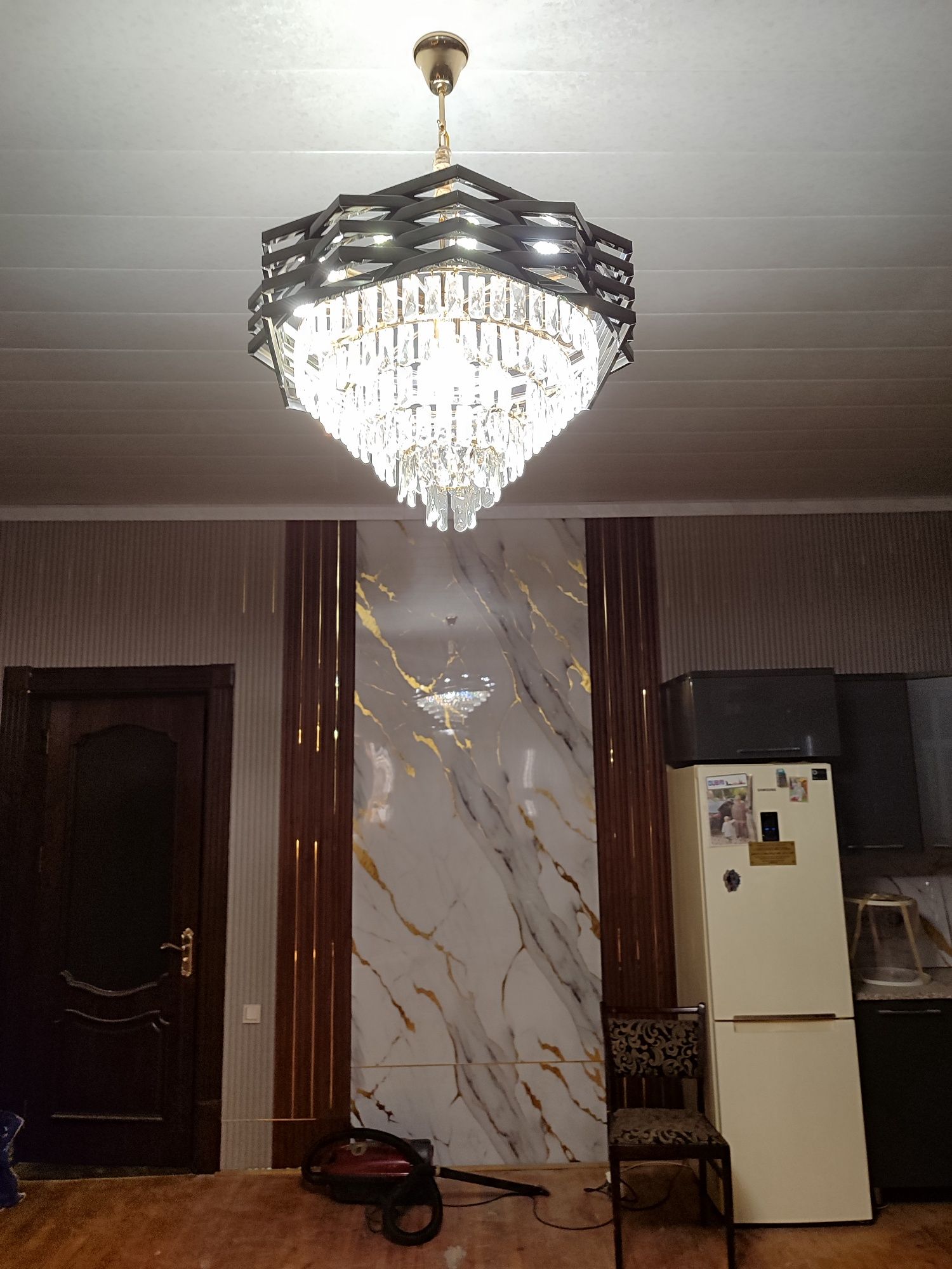 Plastik usta dekor usta samakleyka qoqish hizmati