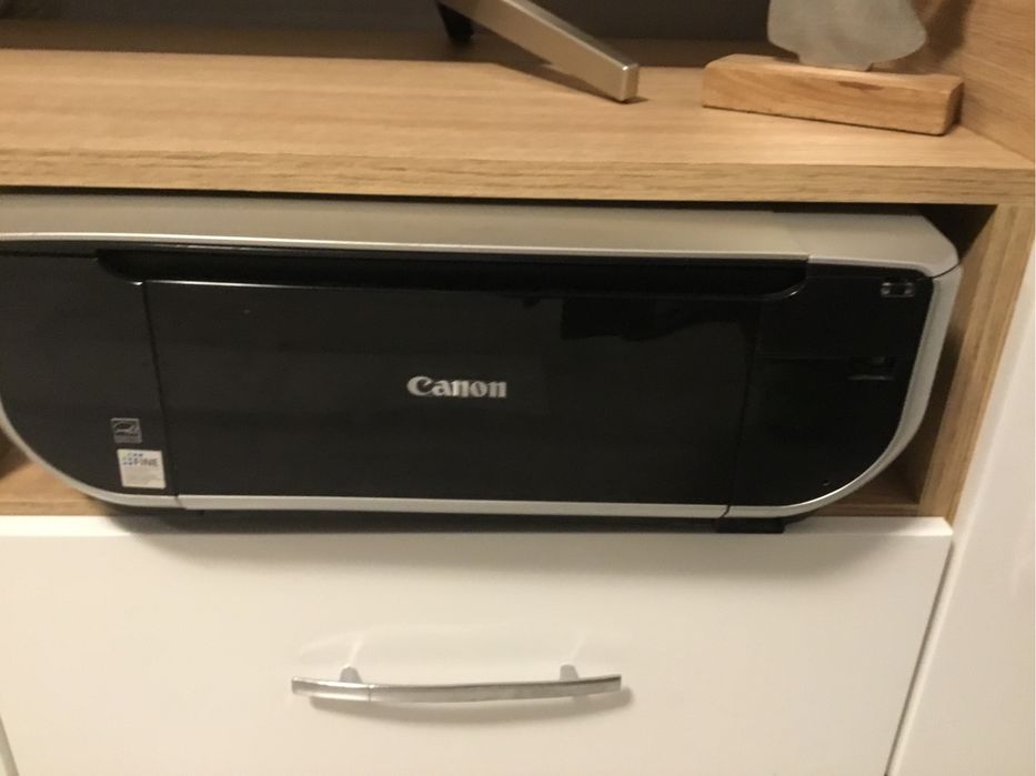 imprimanta canon pixma, stare f buna, usor de incarcat cartusul .