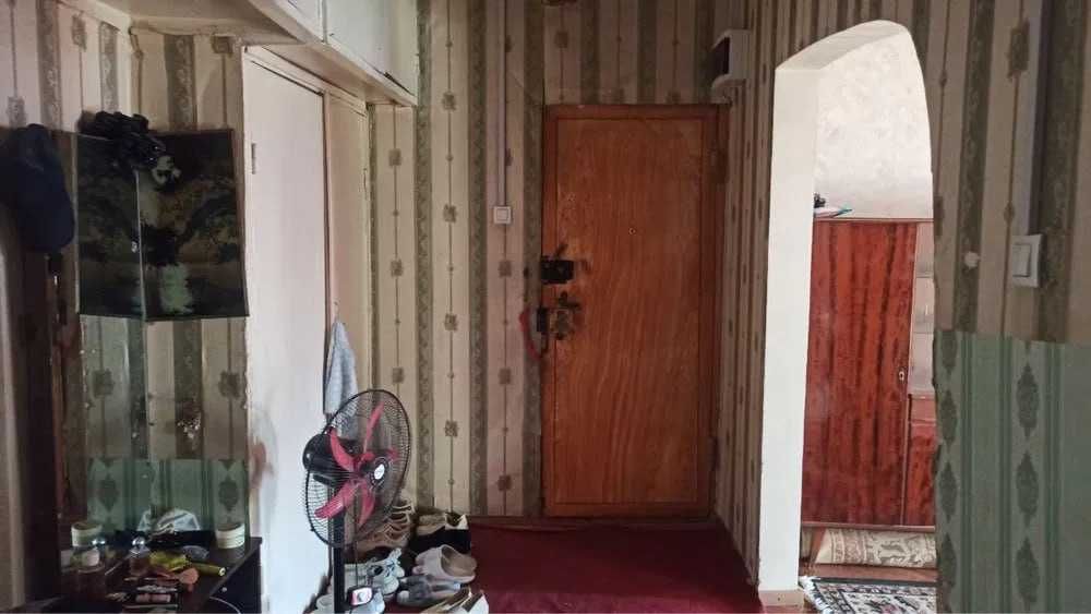 Продается квартира 3х комнатная Кушбеги_78м2