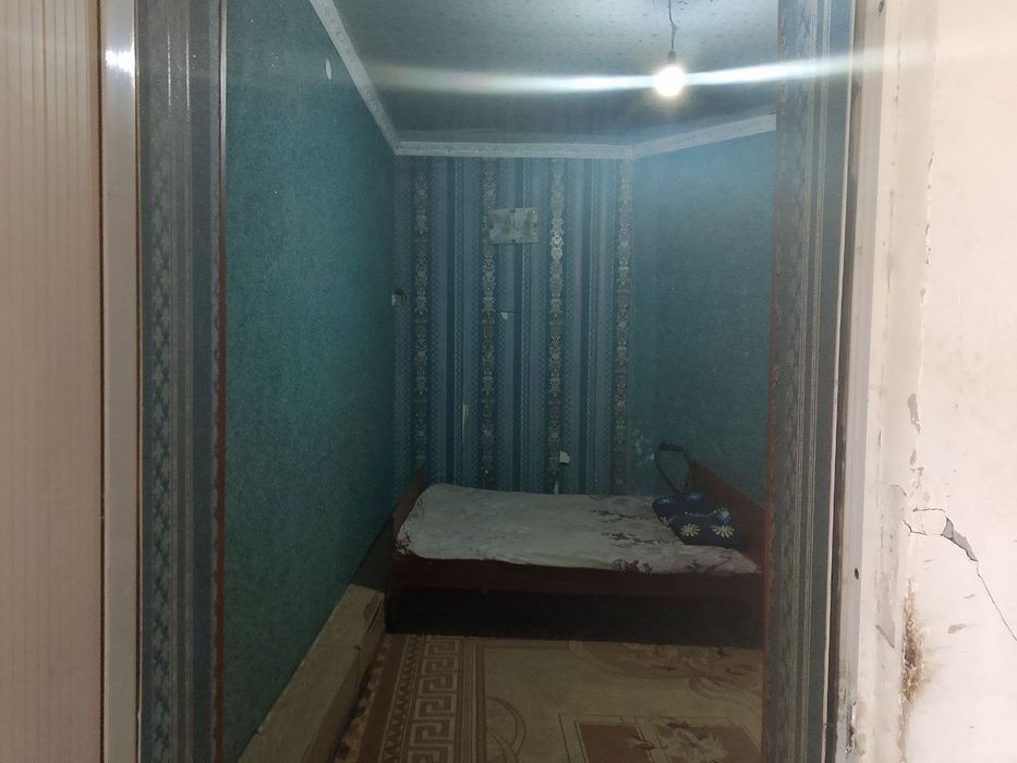 Umid qurĝonida hovli sotiladi Navoiy shahar