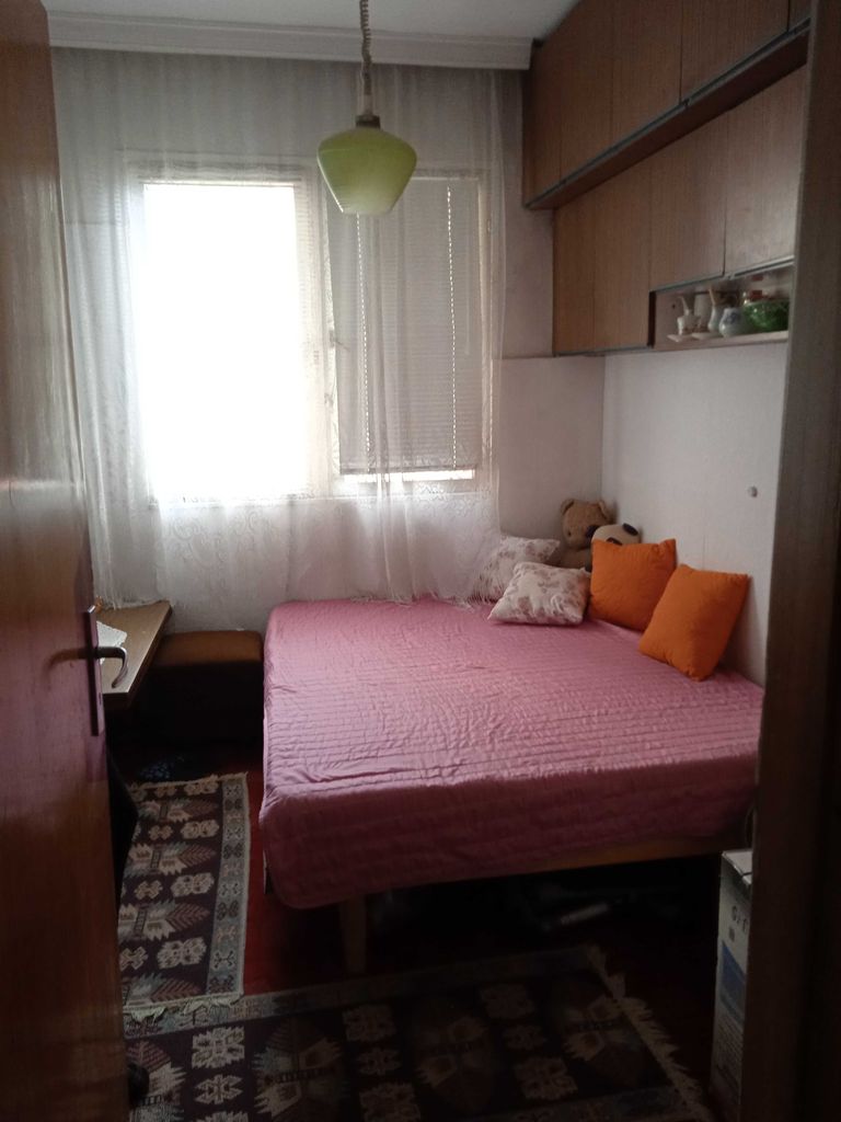 Продава се Тристаен апартамент в Варна, Бриз - 70 кв.м за 1286 €/кв.м - Снимка #4