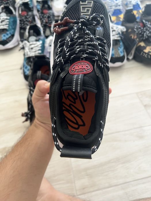 Adidasi Versace Chain Reaction Noi
